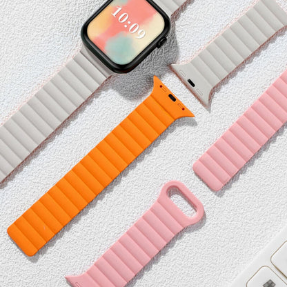 Suitable for Apple iwatch dual-color silicone buckle magnetic watch band
